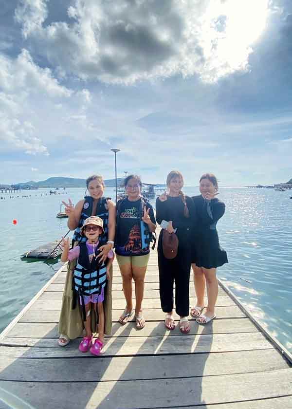 Image #3 from Candy G.